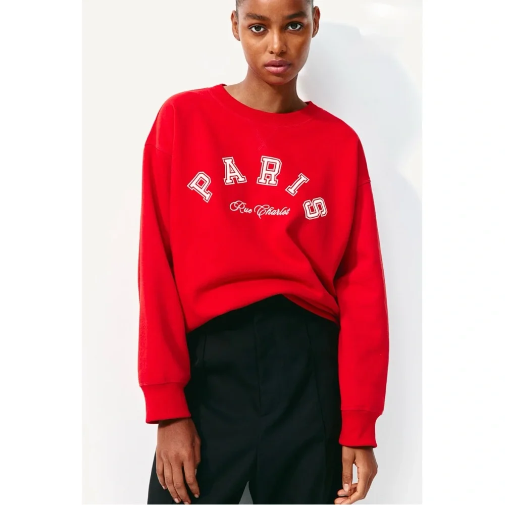 Red Paris Sweatshirt (S) - Picture 2 of 9